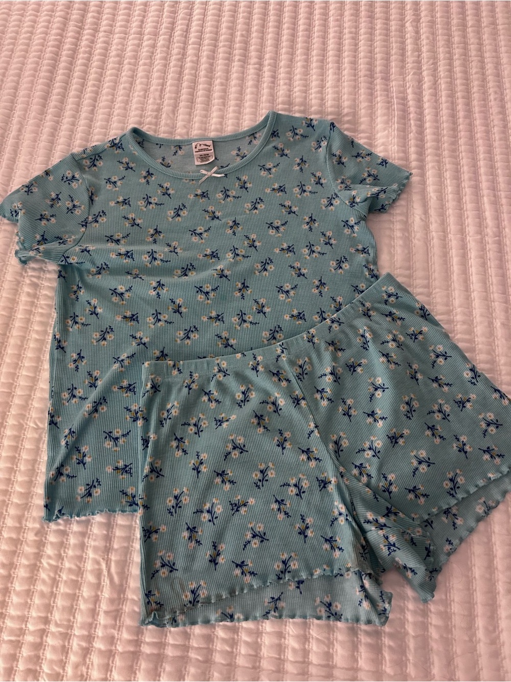 art class light blue floral ribbed sleep set with white bow. Size XXL (16-18)